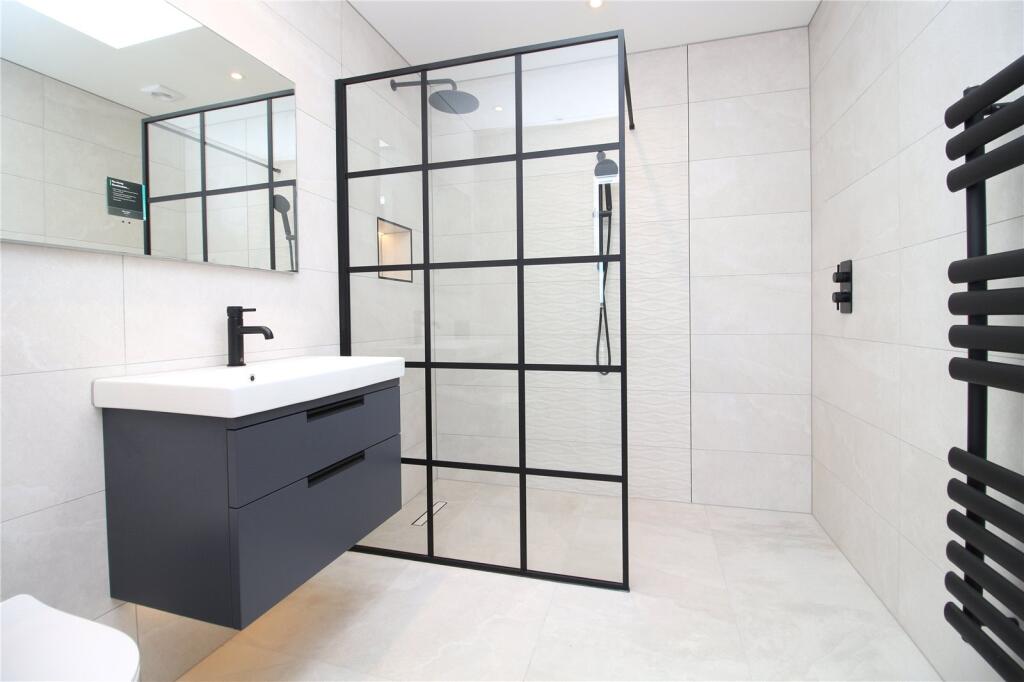 Additional image 8 of First Marine Avenue, Barton On Sea, Hampshire, BH25