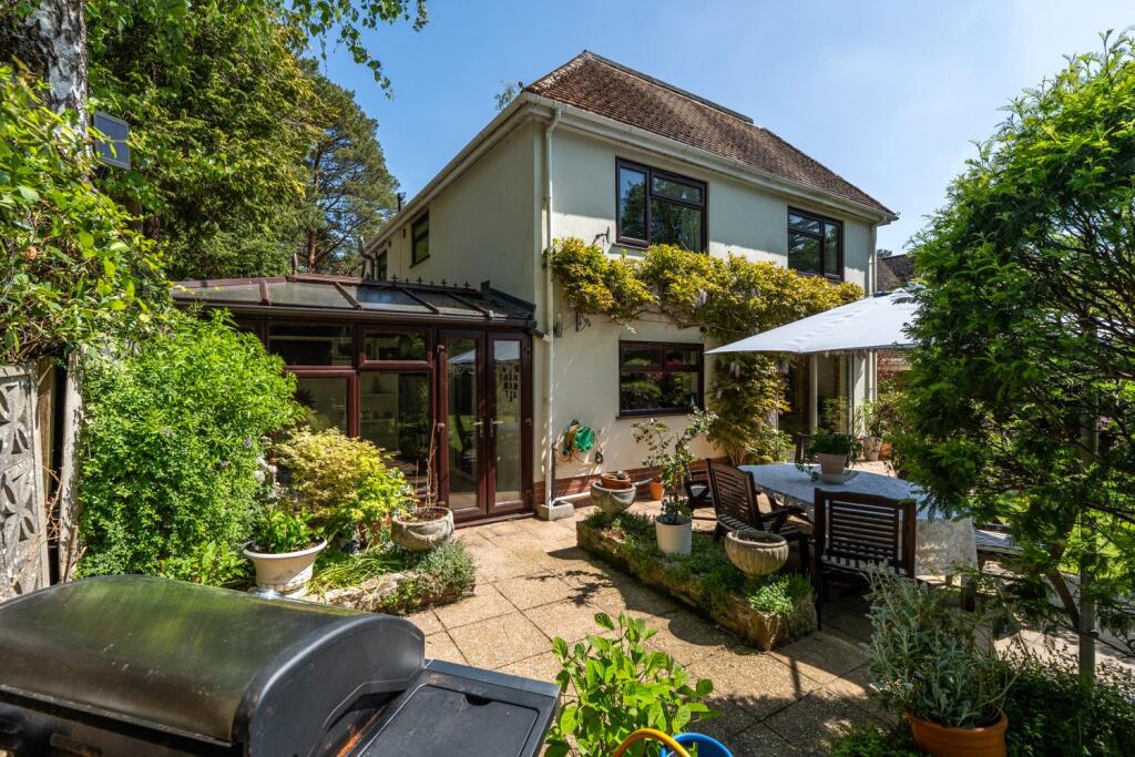 Additional image 34 of Queens Road, Ferndown, Dorset, BH22
