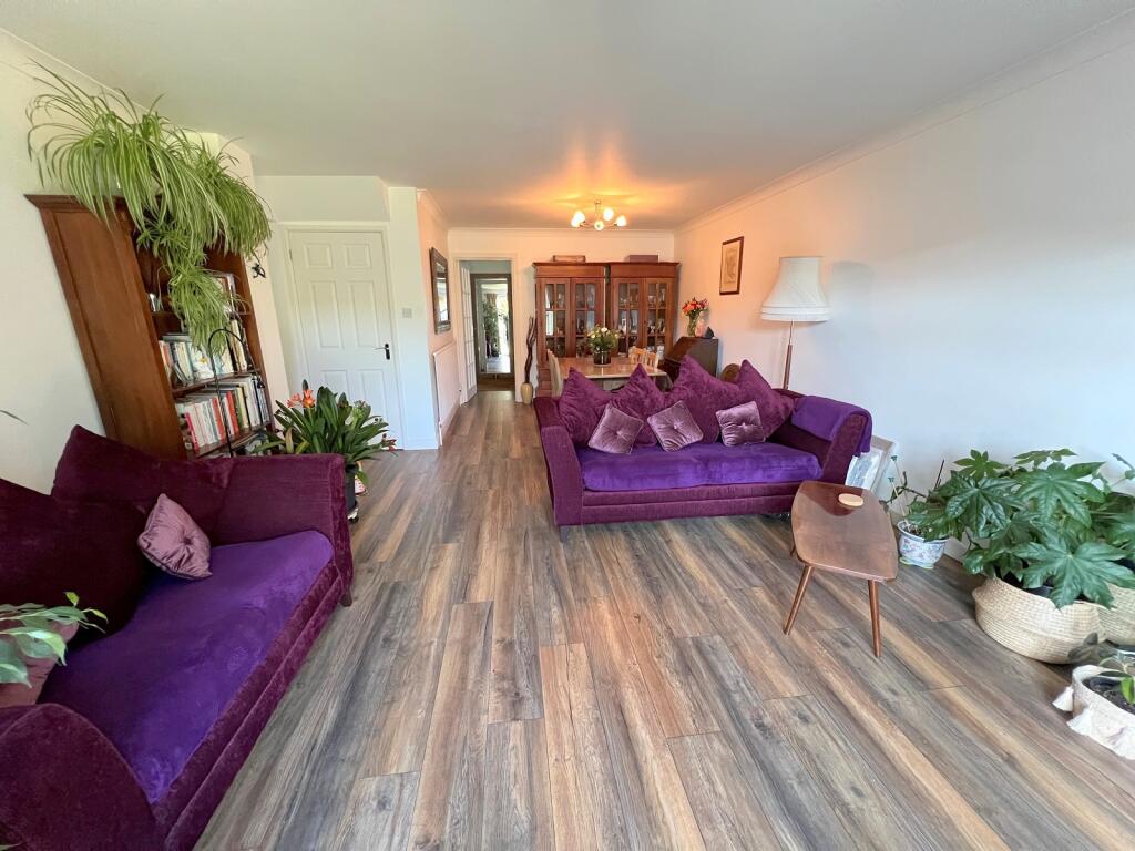 Additional image 11 of Knighton Park, Sea Road, Barton On Sea, New Milton, Hampshire. BH25 7PG