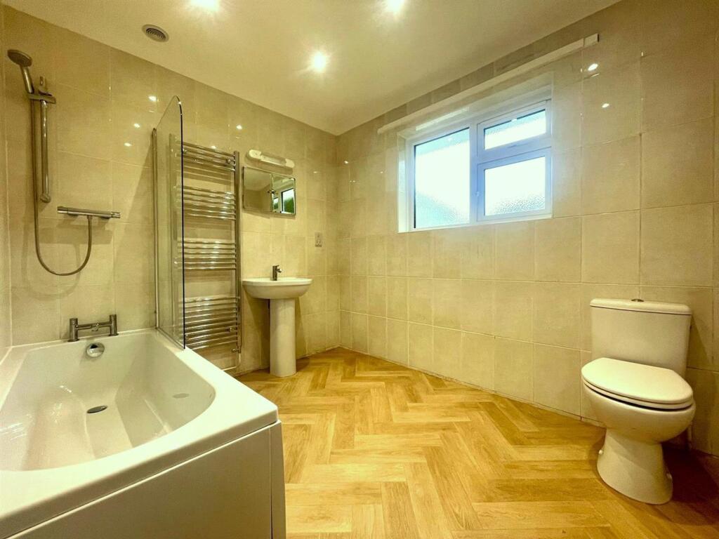 Additional image 14 of Crescent Walk, West Parley, Ferndown