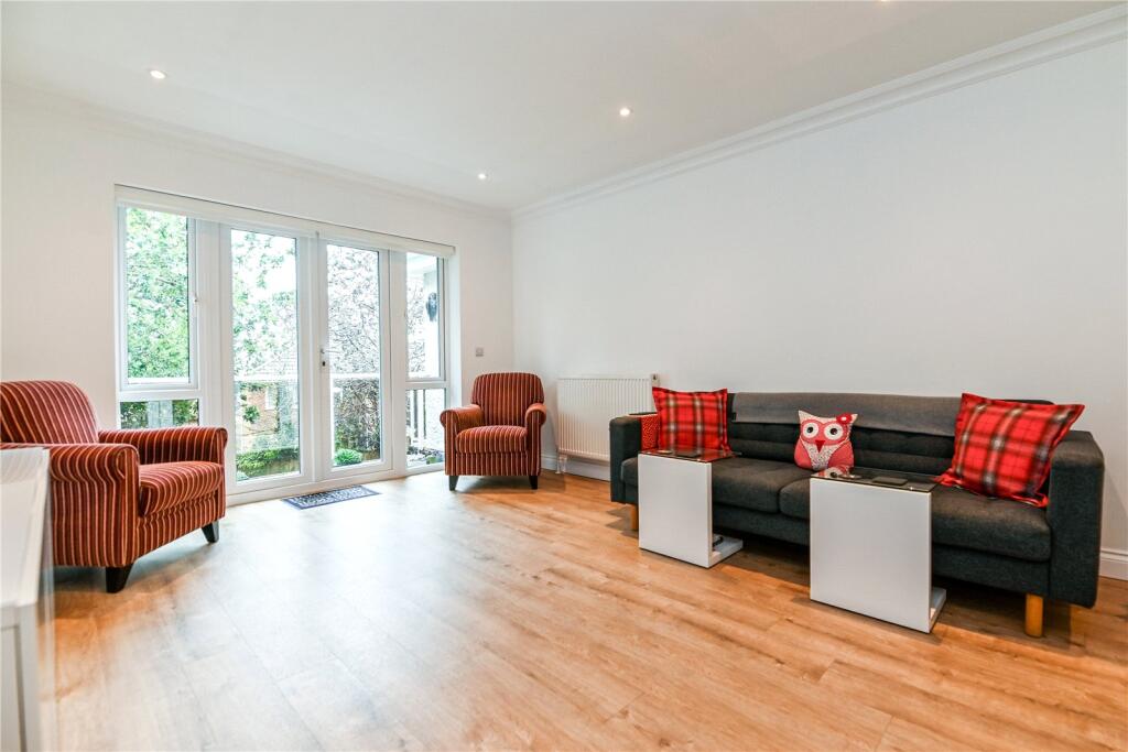 Additional image 3 of Eleanor Court, Caslake Close, New Milton, Hampshire, BH25