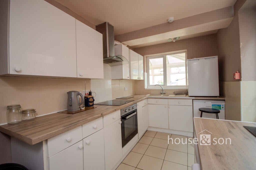 Additional image 4 of Lystra Road, Moordown