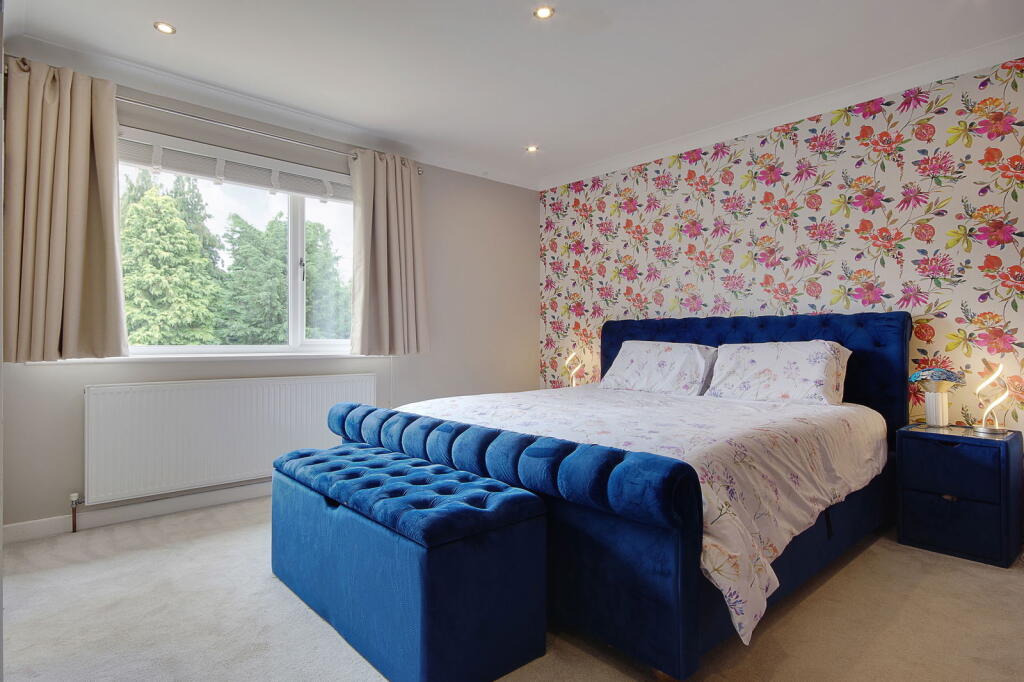 Additional image 20 of Queens Park, Bournemouth