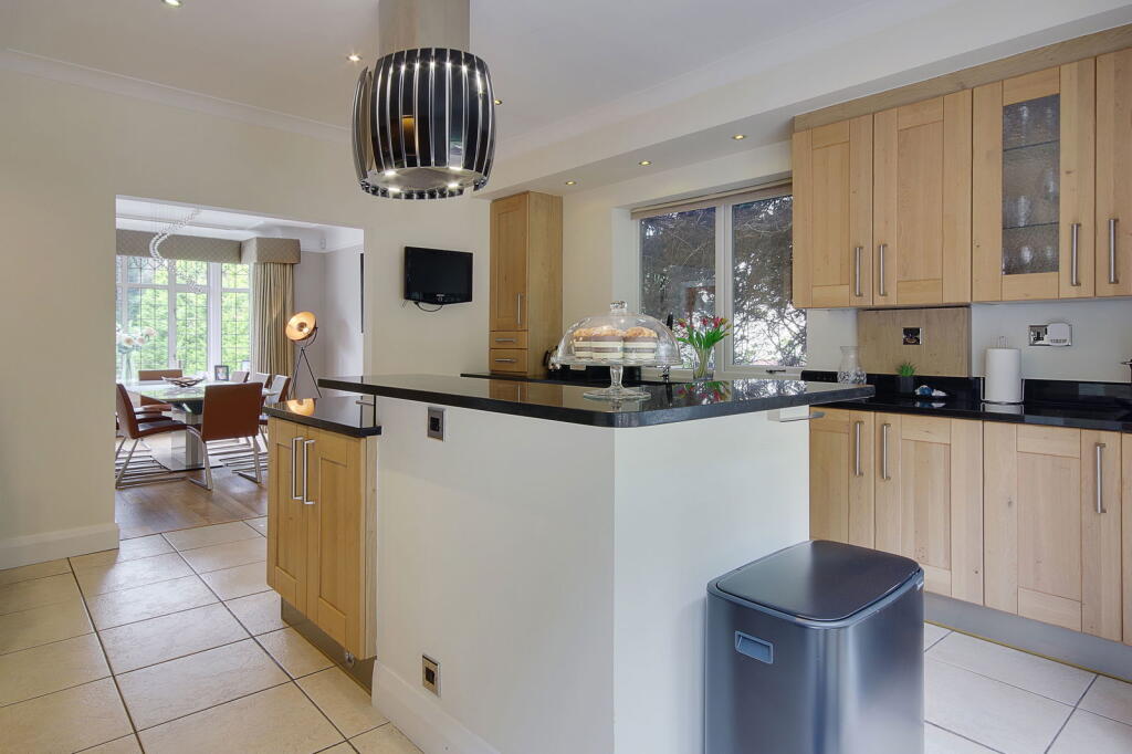 Additional image 18 of Queens Park Avenue, Bournemouth, BH8 9HB