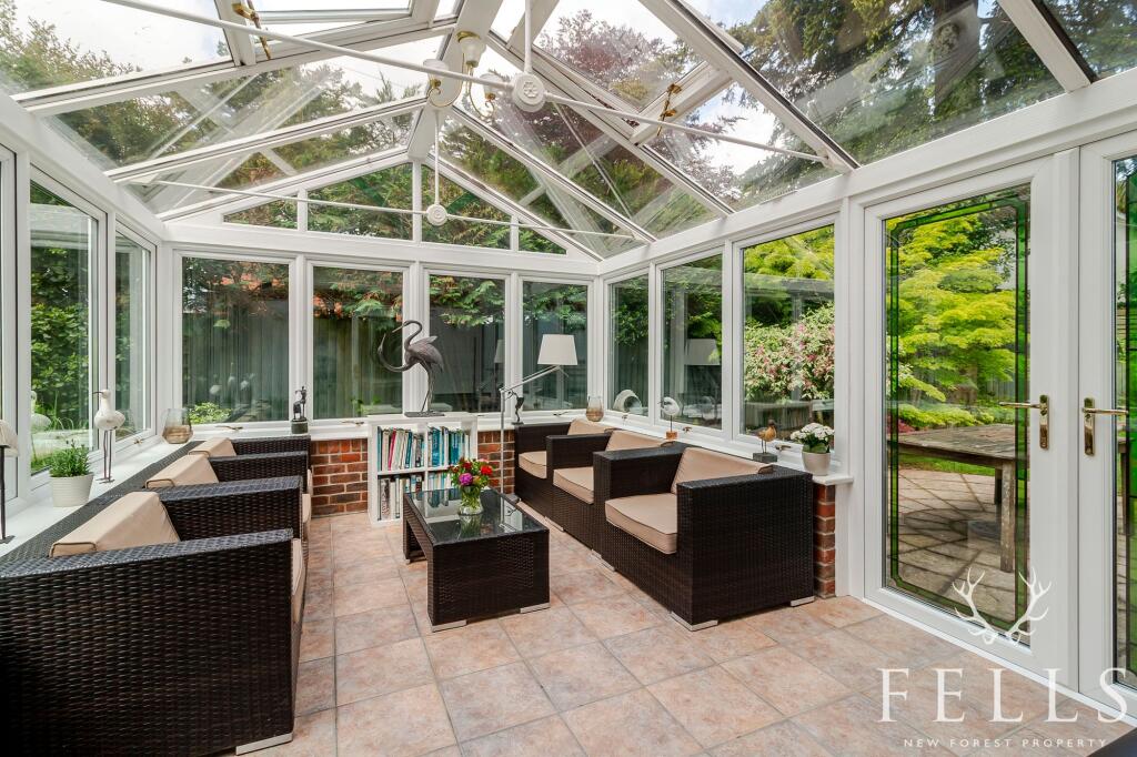 Additional image 26 of Wimborne Road East, Ferndown, BH22