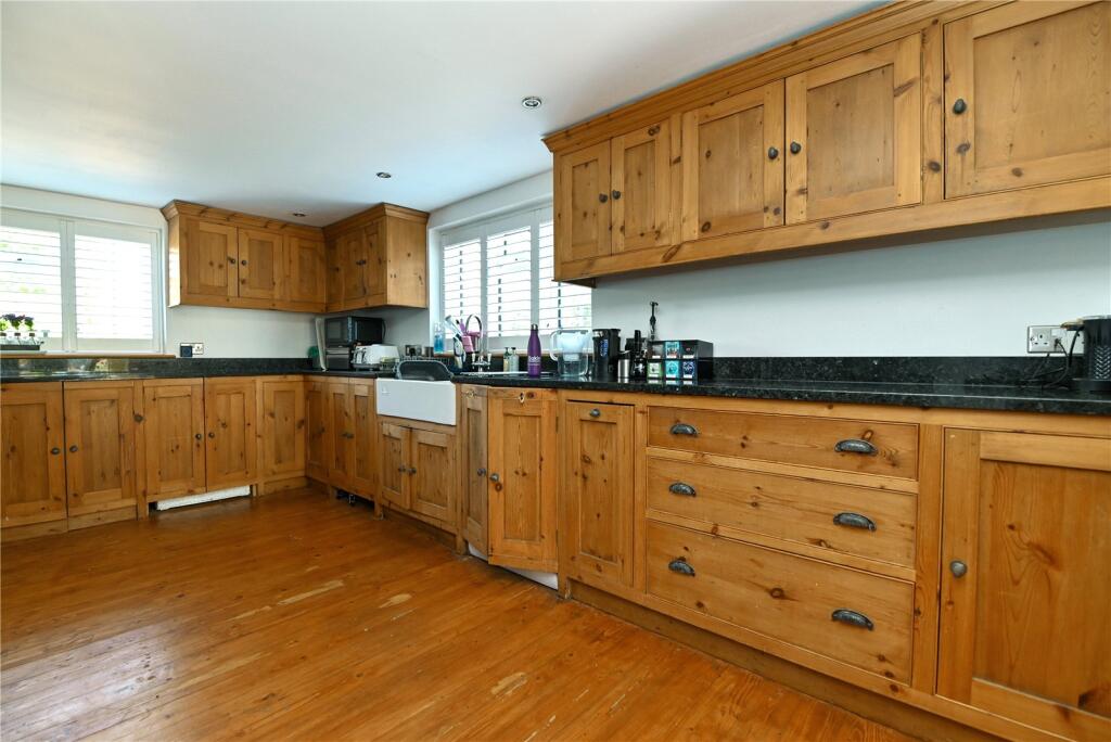 Additional image 21 of Barton Court Road, New Milton, Hampshire, BH25