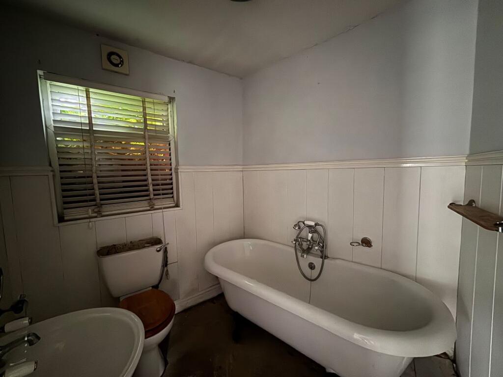 Additional image 7 of 66 Ringwood Road, Longham, Ferndown, Dorset, BH22 9AW