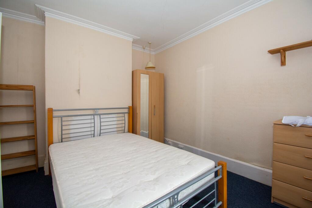 Additional image 6 of Large 4/5 Bedroom House on Cardigan Road