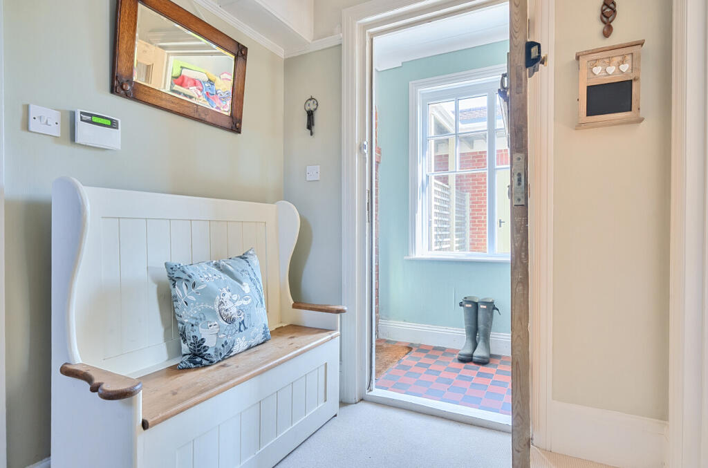 Additional image 8 of Chestnut Avenue, Barton on Sea, New Milton, BH25