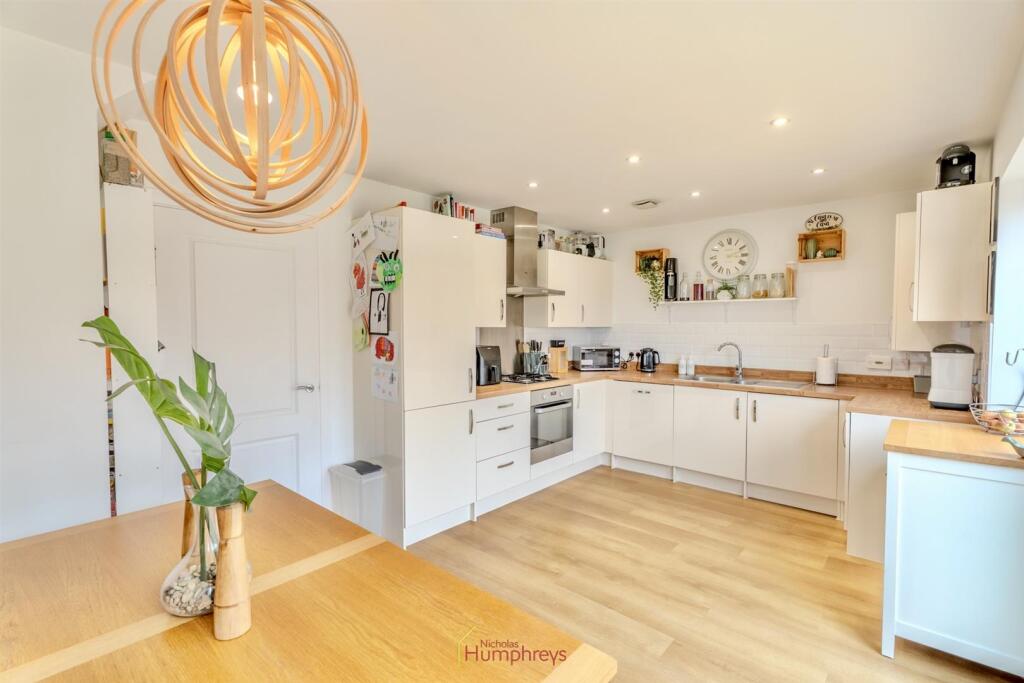 Additional image 16 of Gold Drive, St. Leonards, Ringwood