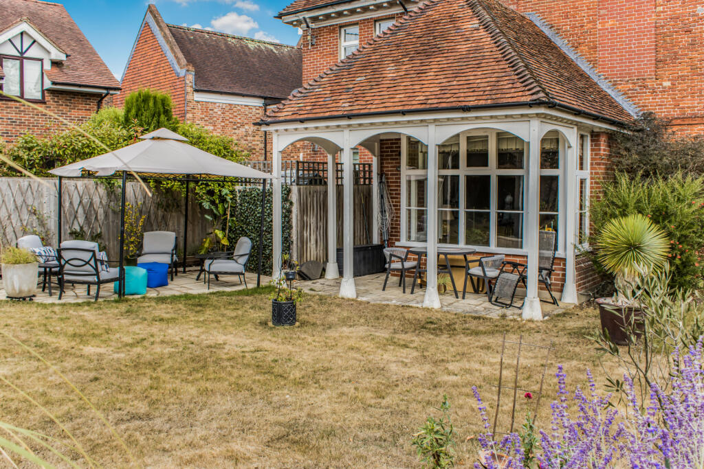 Additional image 29 of Lake Grove Road, New Milton, Hampshire, BH25