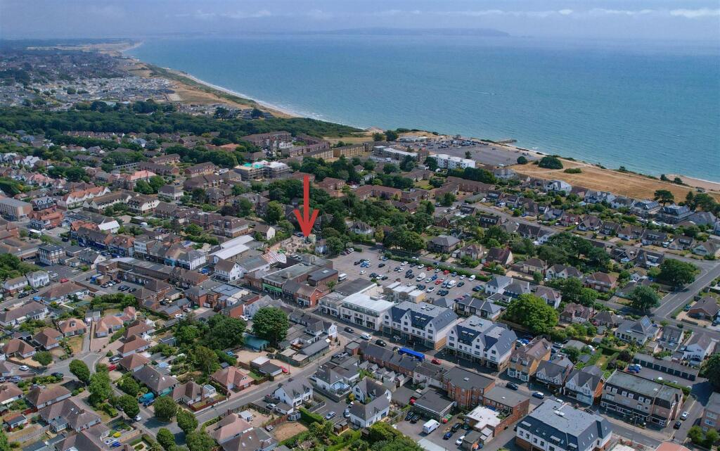 Additional image 17 of Vita Maris, 19-21 Wortley Road, Highcliffe, Dorset, BH23