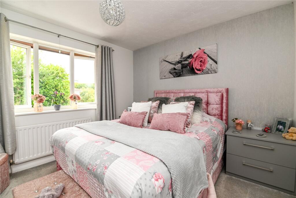 Additional image 9 of Stag Close, New Milton, Hampshire, BH25