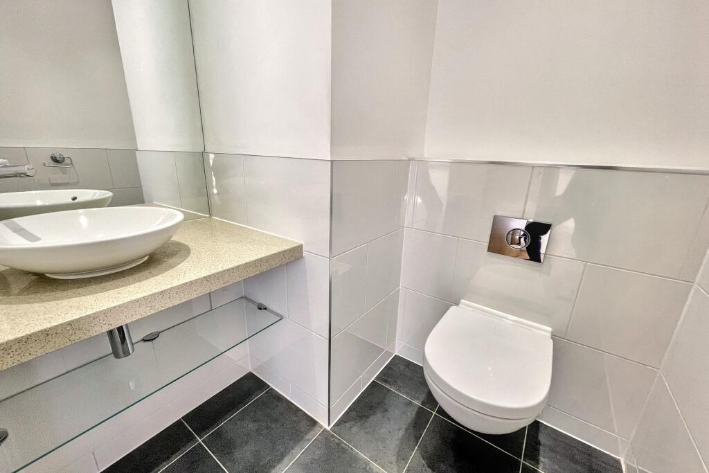 Additional image 22 of Queens Park