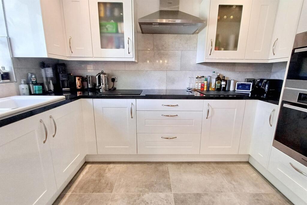 Additional image 7 of Verwood