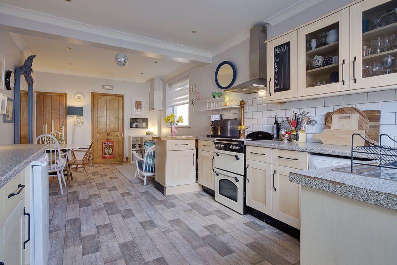 Additional image 16 of Roberts Road, Kings Park