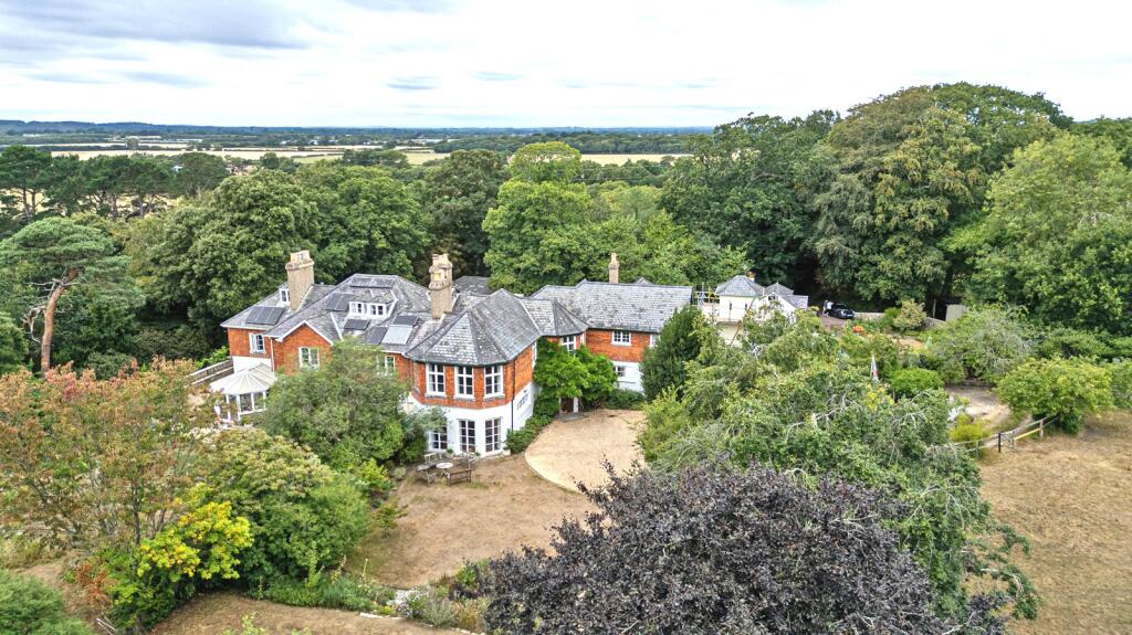 Additional image 28 of Lyndhurst Road, Christchurch, Dorset, BH23