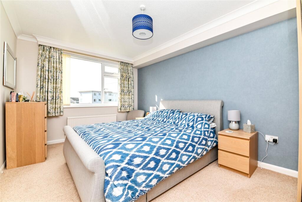 Additional image 9 of Janred Court, Sea Road, Barton on Sea, Hampshire, BH25