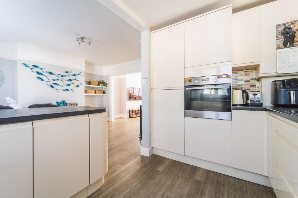 Additional image 14 of St. Johns Road, Christchurch, BH23 1LX