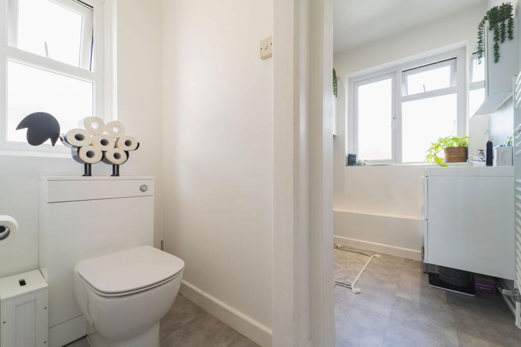 Additional image 18 of St. Johns Road, Christchurch, BH23 1LX