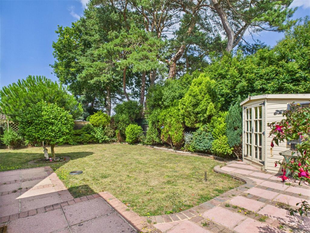Additional image 11 of Waterford Gardens, Highcliffe, Christchurch, Dorset, BH23