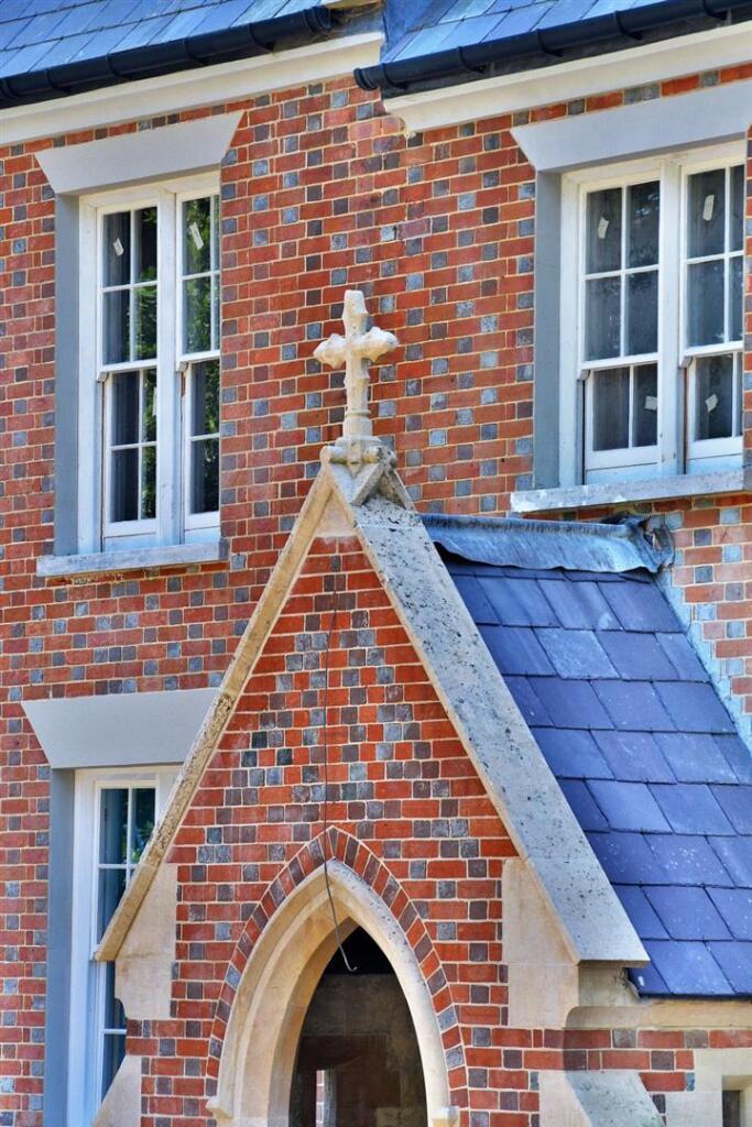 Additional image 8 of Stapehill Abbey, 276 Wimborne Road West