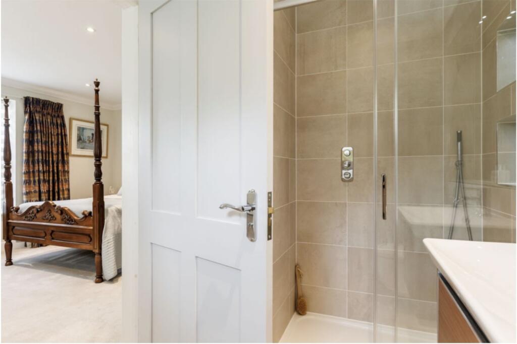 Additional image 32 of Gravel Hill, Wimborne, BH21