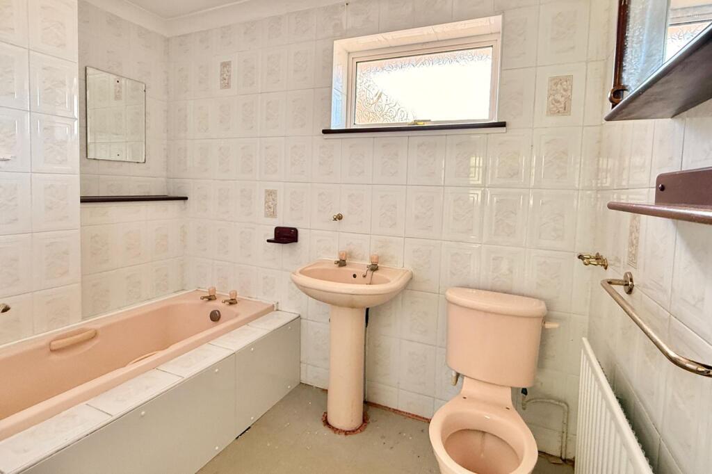 Additional image 14 of Oaks Drive, St. Leonards, BH24