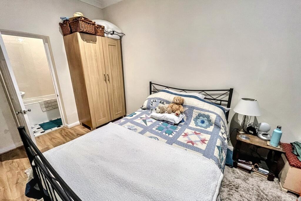 Additional image 13 of Boscombe