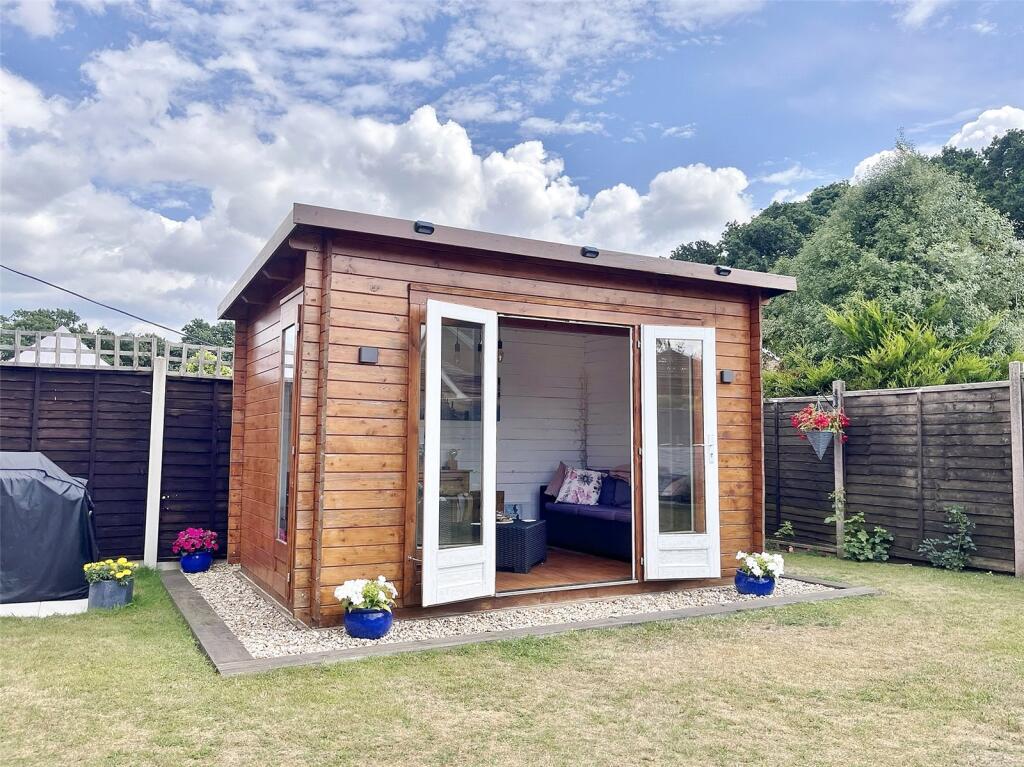 Additional image 21 of Howe Lane, Verwood, Dorset, BH31