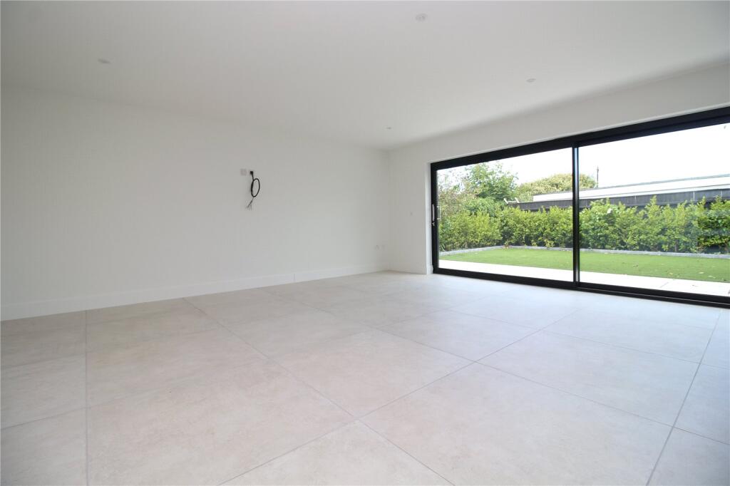 Additional image 6 of First Marine Avenue, Barton On Sea, Hampshire, BH25