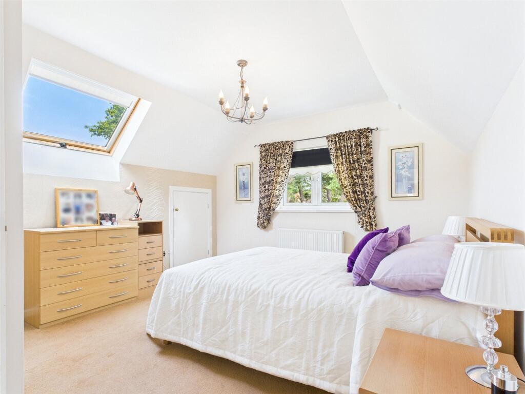 Additional image 6 of Waterford Gardens, Highcliffe, Christchurch, Dorset, BH23