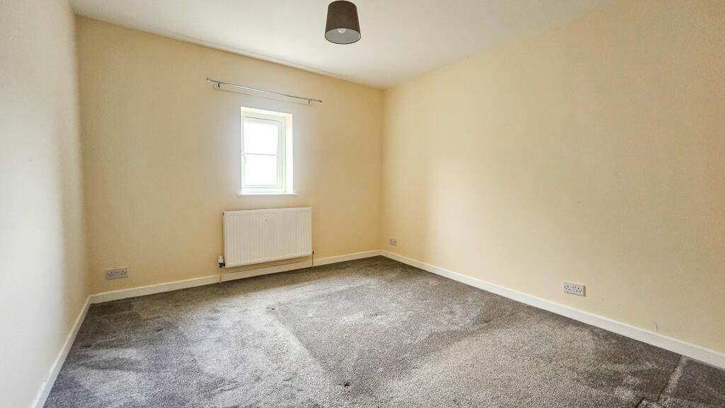 Additional image 4 of 2 bed flat on Belvedere Road
