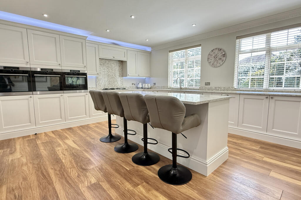 Additional image 4 of Warren Drive, Ringwood, BH24 2AS