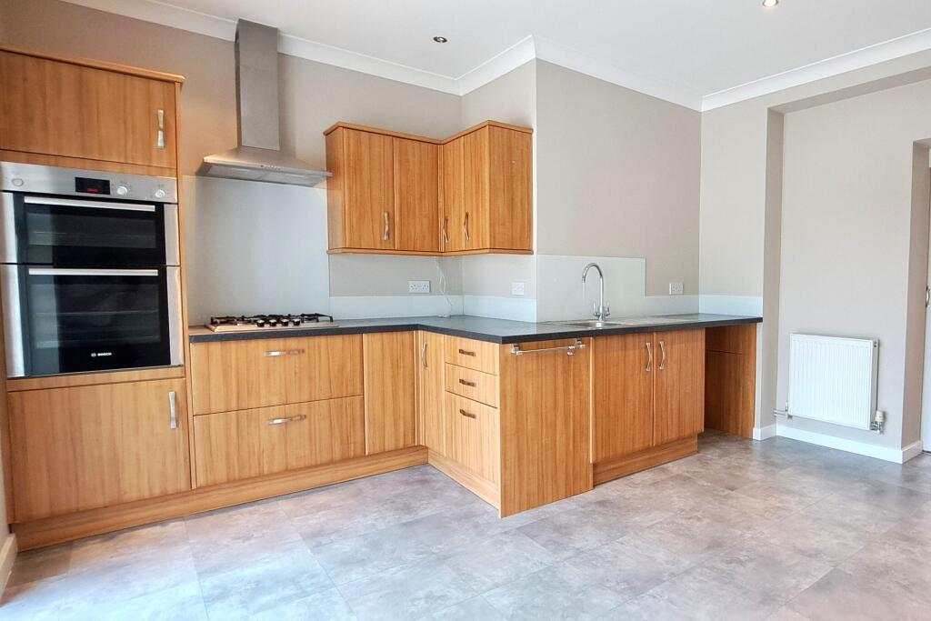 Additional image 5 of Marine Drive East Barton on Sea New Milton BH25 7DX