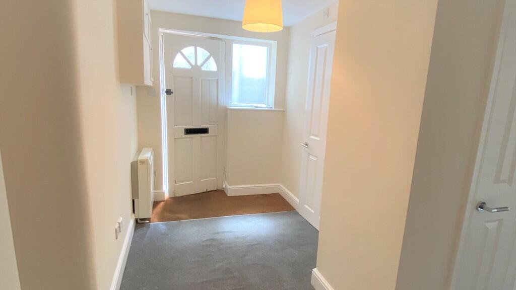 Additional image 9 of New Milton, Hampshire