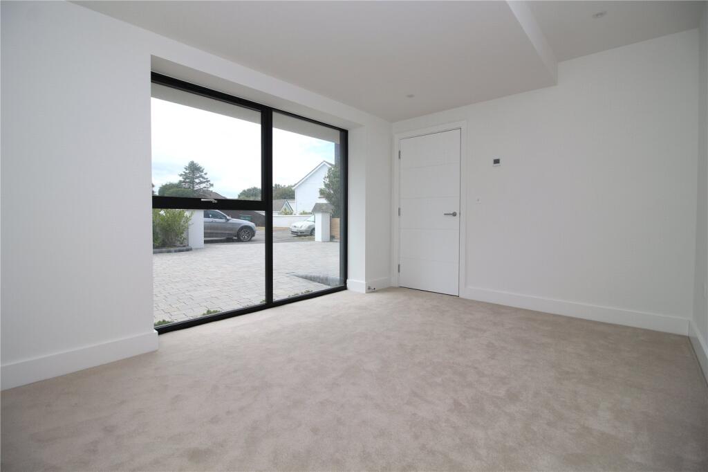 Additional image 12 of First Marine Avenue, Barton On Sea, Hampshire, BH25