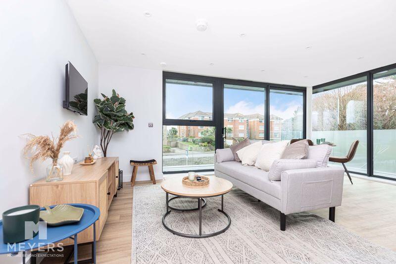 Additional image 10 of Reef Manor, 5 Wollstonecraft Road, Bournemouth, BH5