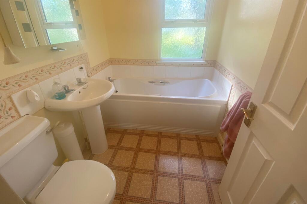 Additional image 5 of Lone Pine Park