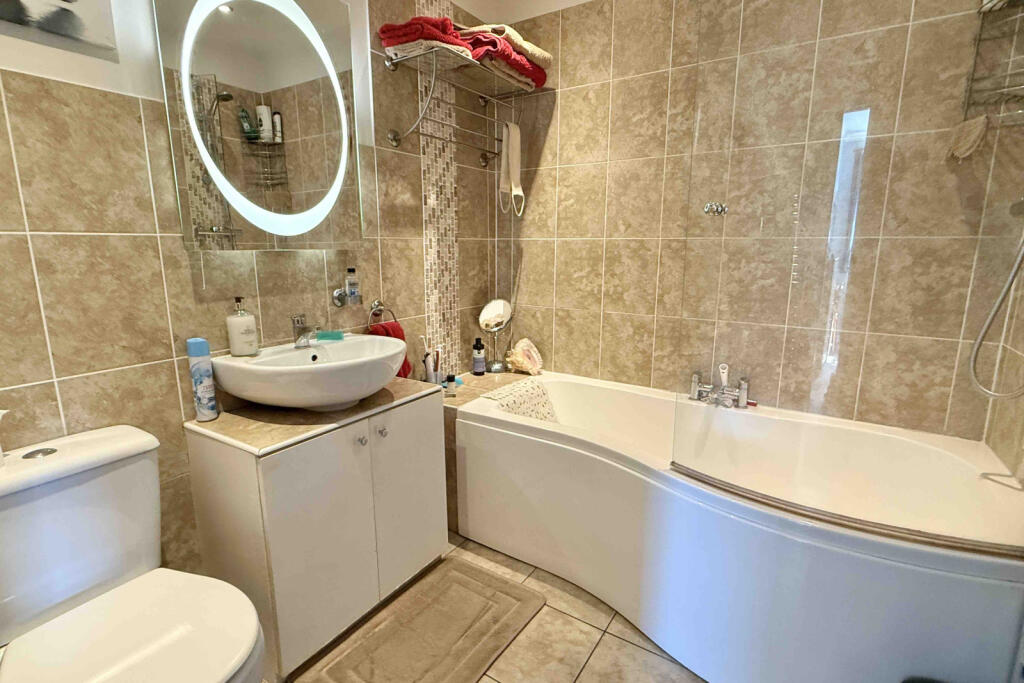 Additional image 16 of Gainsborough Road, Ashley Heath, BH24