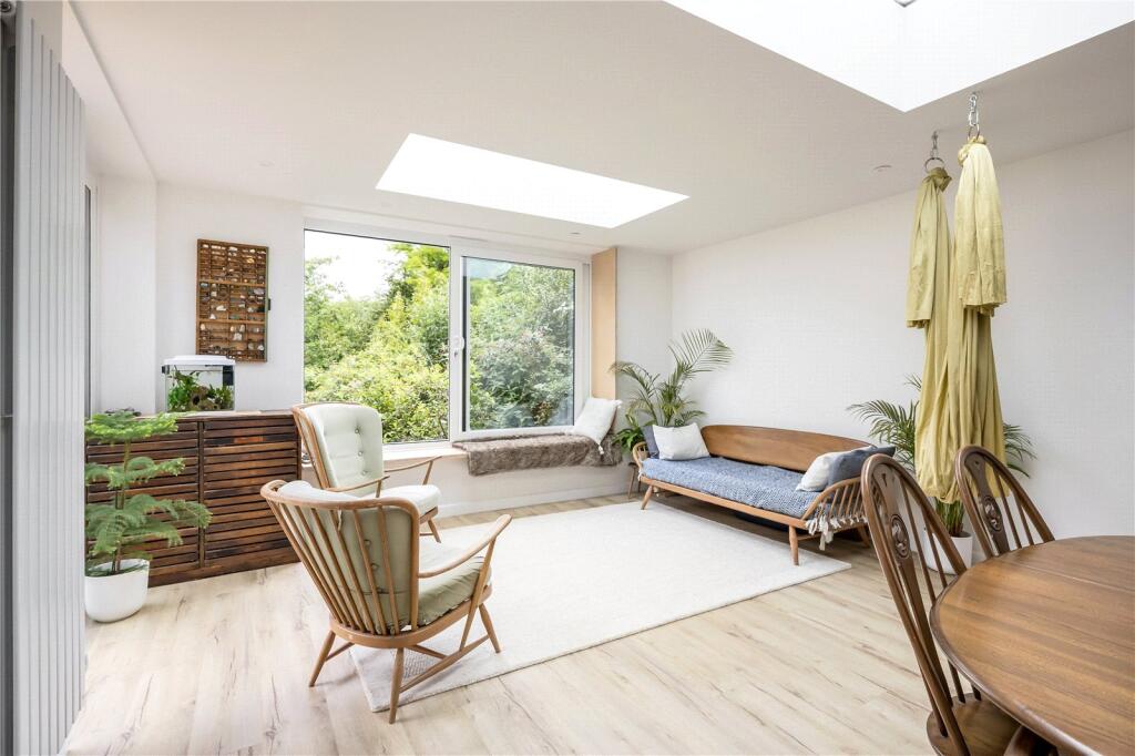 Additional image 23 of Hinton Wood Avenue, Highcliffe, Dorset, BH23