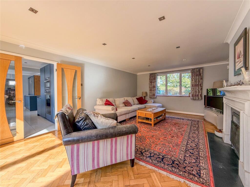 Additional image 11 of Hinton Wood Avenue, Highcliffe On Sea, Christchurch, Dorset, BH23