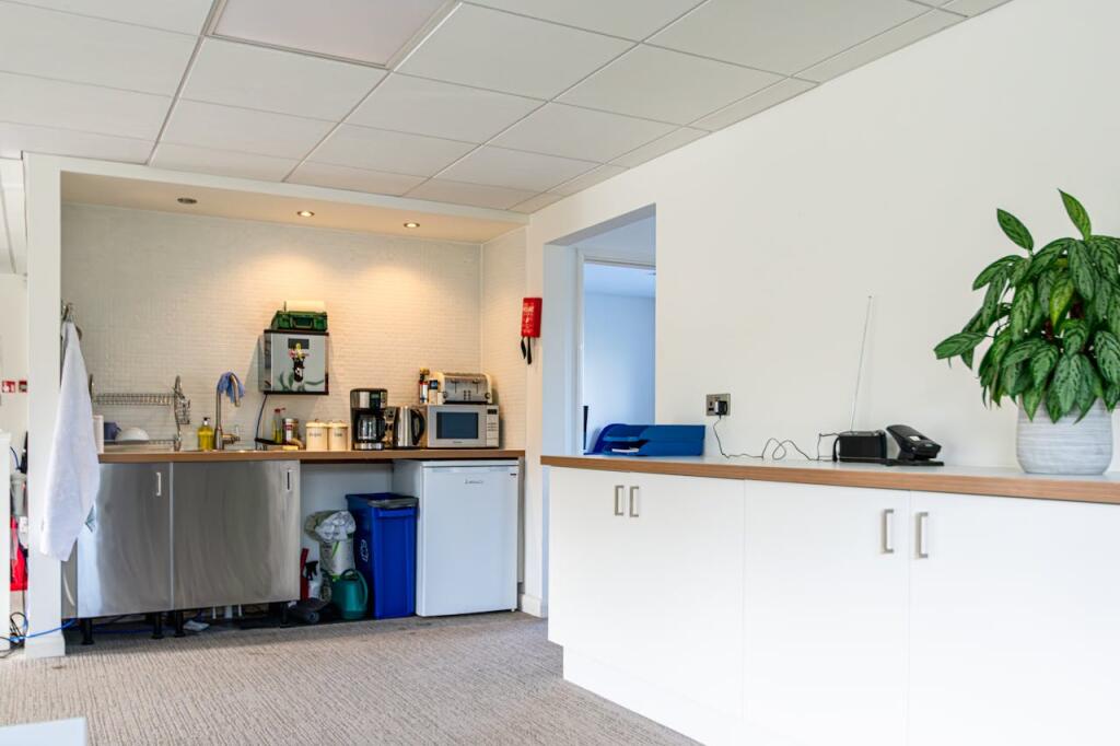 Additional image 6 of First Floor, 1 Lakeside, Headlands Business Park, Salisbury Road, Ringwood, BH24 3PB