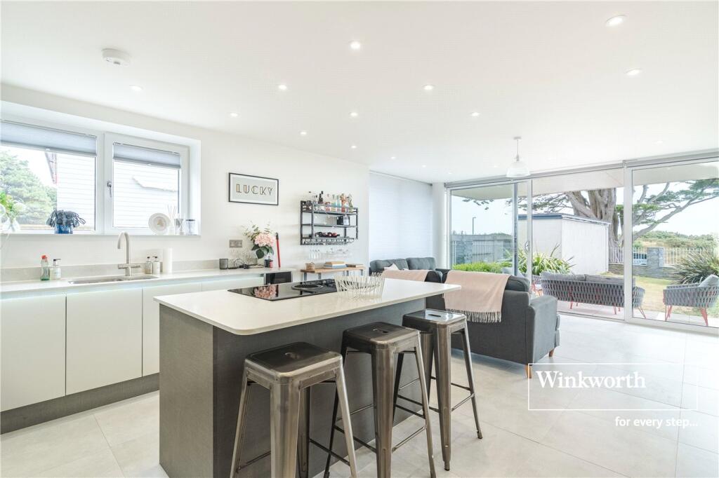 Additional image 2 of Boscombe Overcliff Drive, Bournemouth, Dorset, BH5