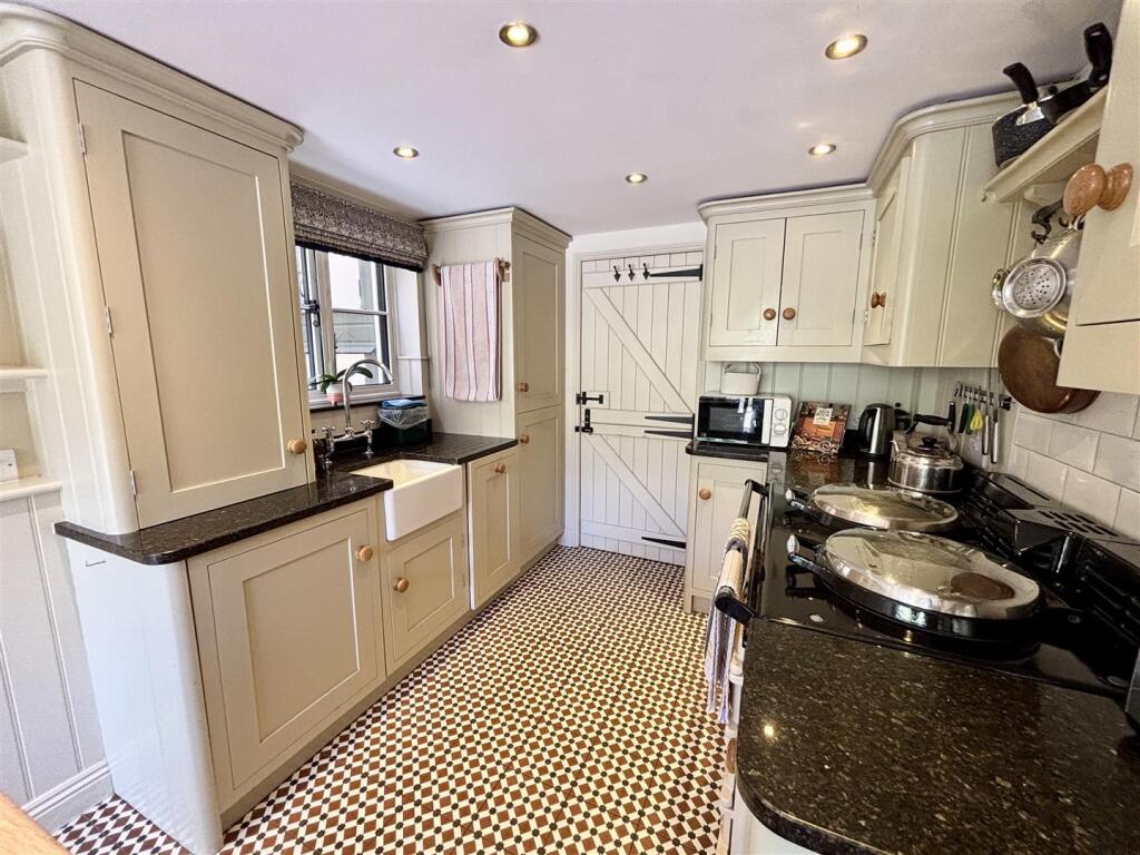 Additional image 6 of Leigh Road, Wimborne