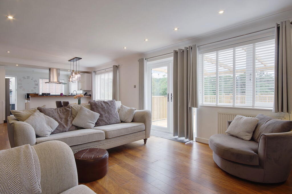 Additional image 33 of Queens Park, Bournemouth