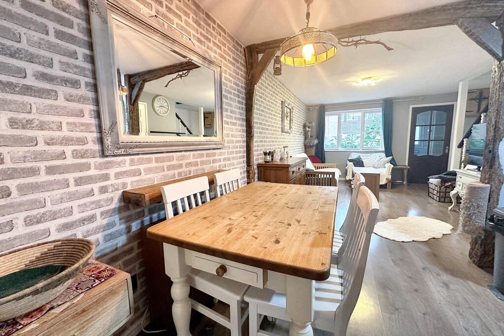 Additional image 5 of Ringwood