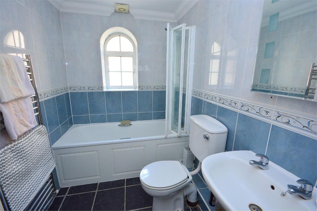 Additional image 11 of San Remo Towers, Dorset, Sea Road, Boscombe Spa, Bournemouth, BH5