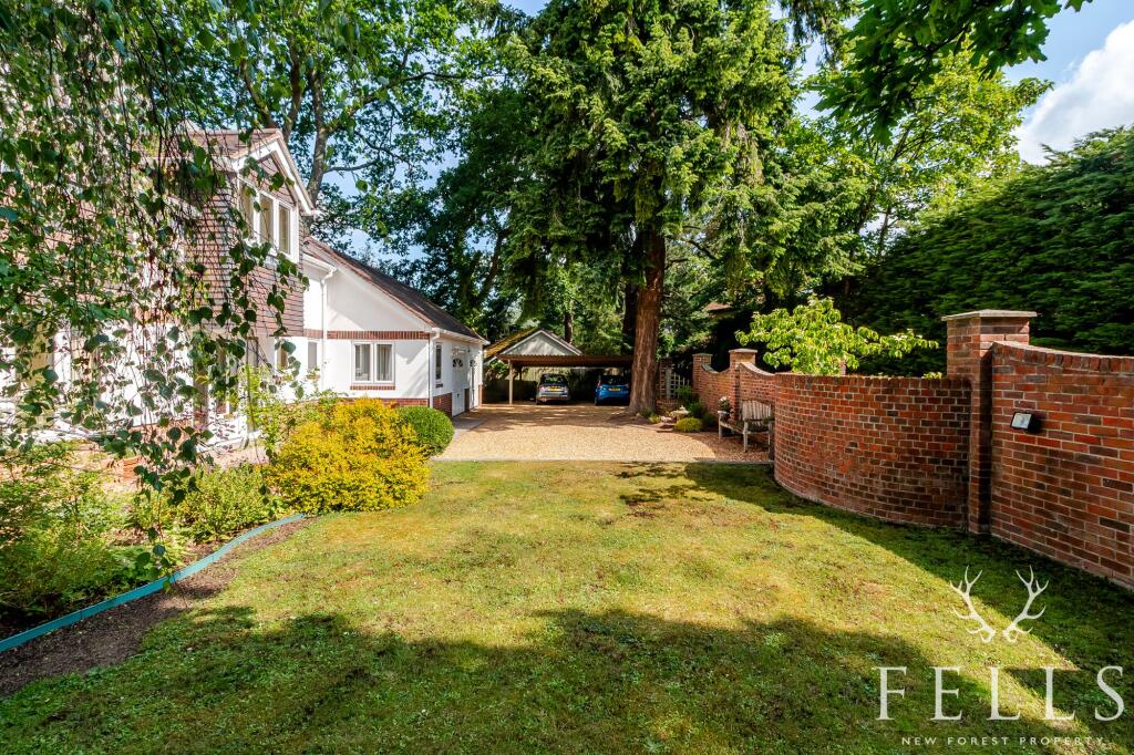 Additional image 11 of Wimborne Road East, Ferndown, BH22