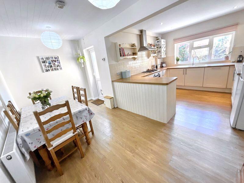 Additional image 4 of Christchurch